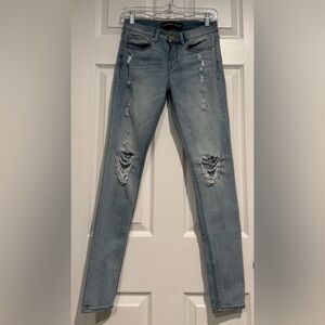 Women’s Express Distressed Skinny Jeans